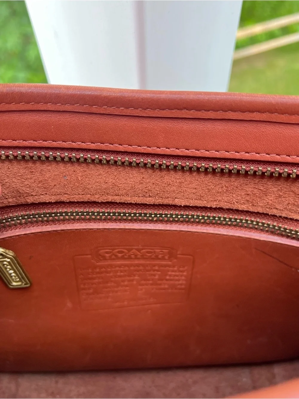 COACH Vintage Turnlock Shoulder bag Brown Leather Classic Elegant Design HandBag - Picture 10 of 13